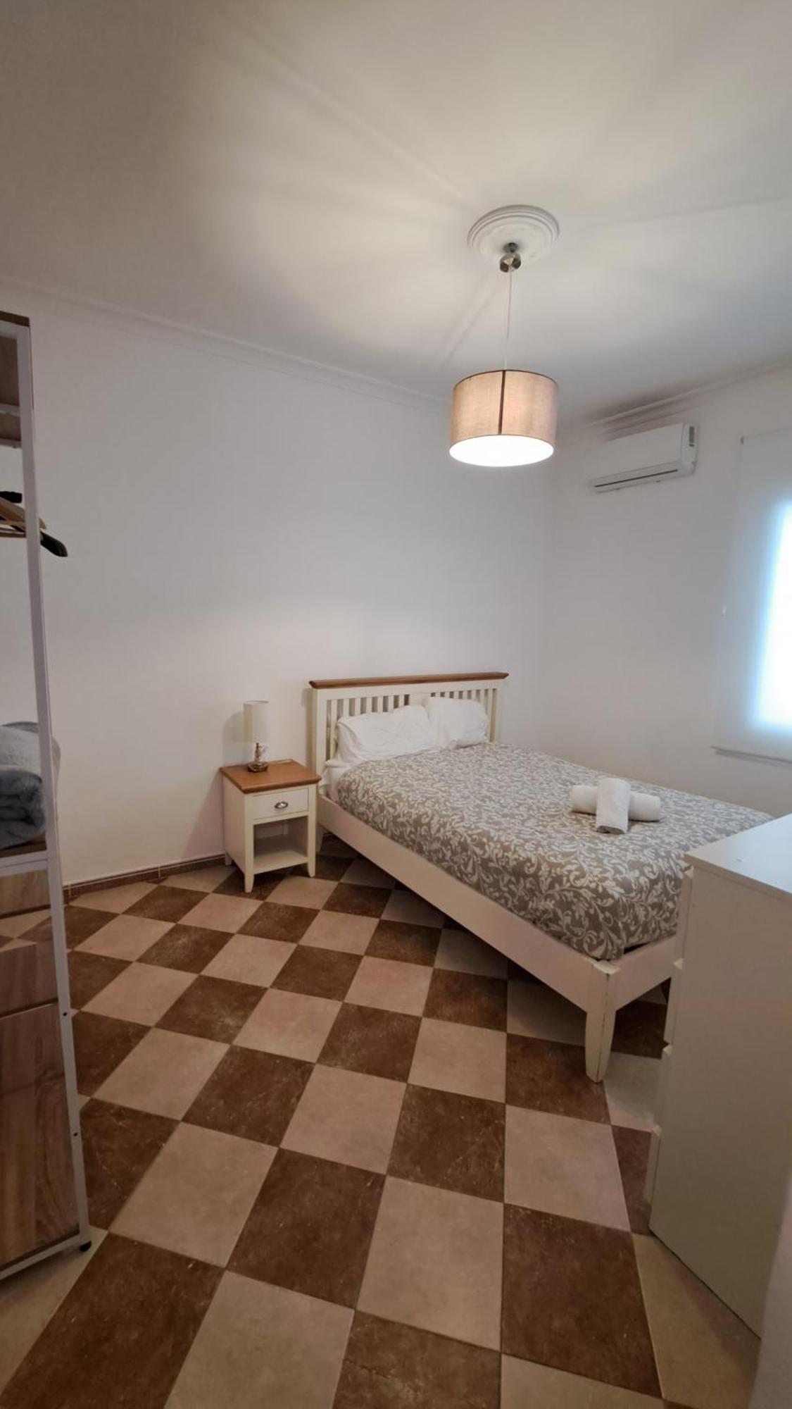 Ms4 Apartamentos Nervion Sevilla Exterior foto