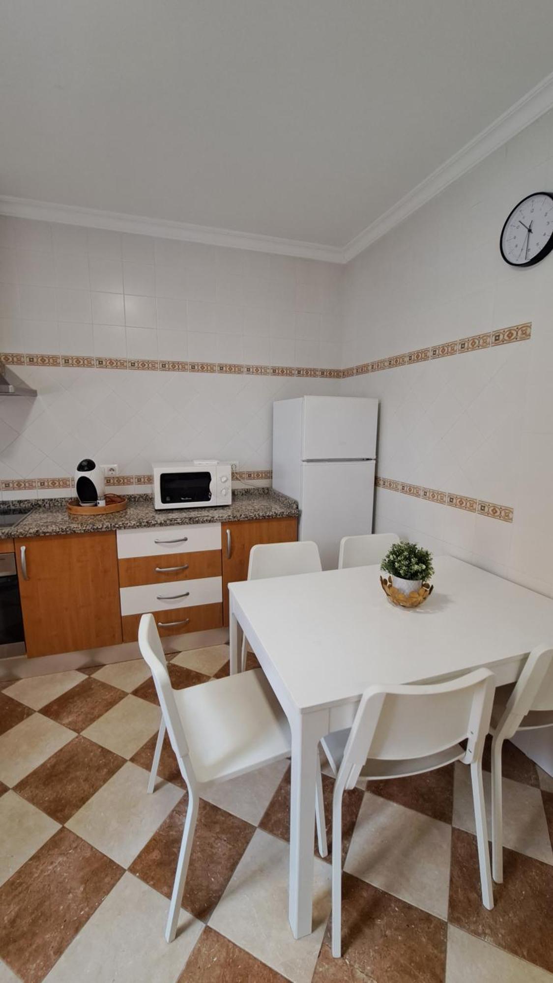 Ms4 Apartamentos Nervion Sevilla Exterior foto